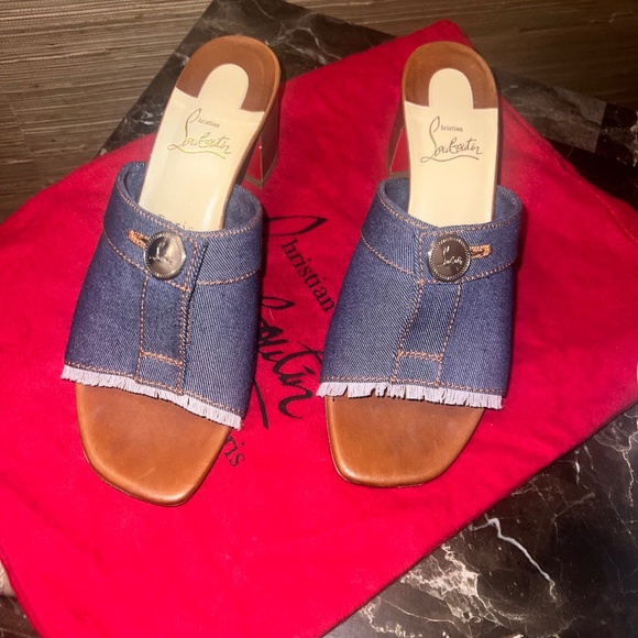 Christian Louboutin DENIM 39.5 Block Heel Mule Sandal Shoes